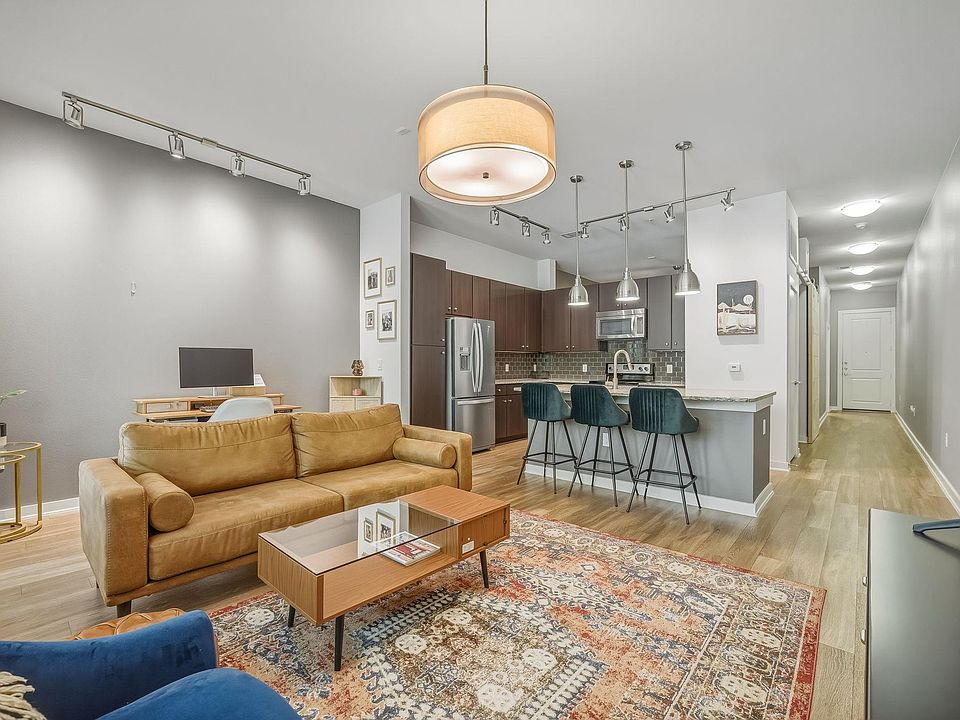 1st image of 1900 Barton Springs Rd Unit 2006