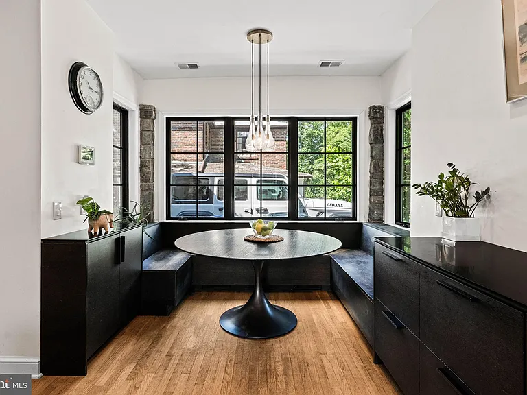 1623 Jonquil St NW — Photo 5