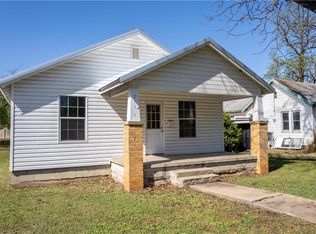 713 N Chickasaw St, Pauls Valley, OK 73075