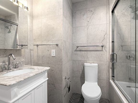 4th image of 1419 8th Ave #2H