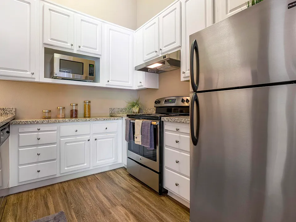 Sonterra Apartments