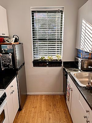 4th image of 85 Avenue A APT 6D