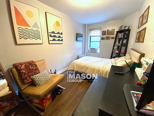 Rented by Mason Group LLC | media 15