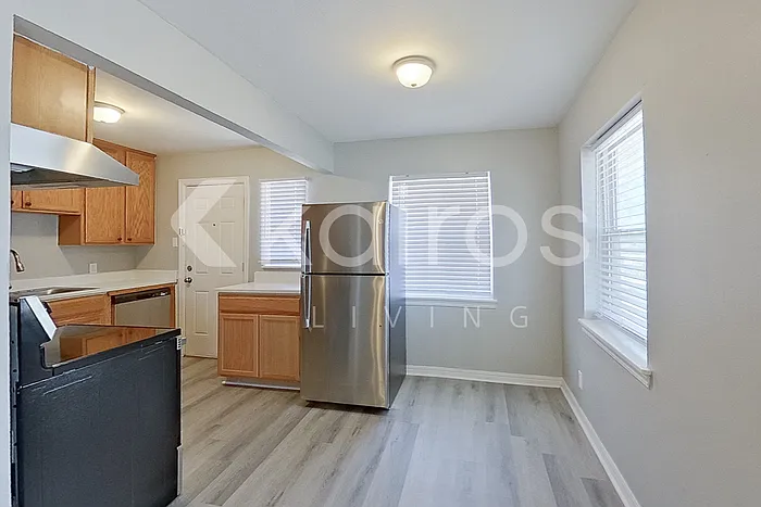 3 bed, 2.0 bath, 1260 sqft, $1,775 — Photo 4