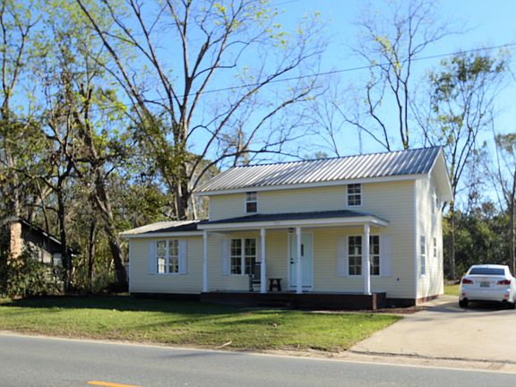 2nd image of 525 Martin Luther King Dr