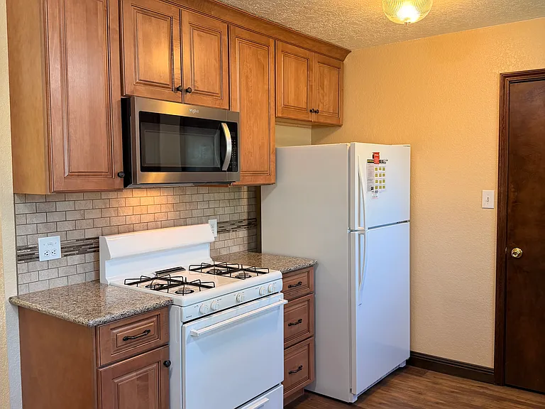 806 La Plata Ave — Photo 17