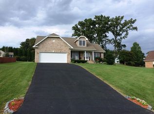 2794 Judea Dr, Conover, NC 28613