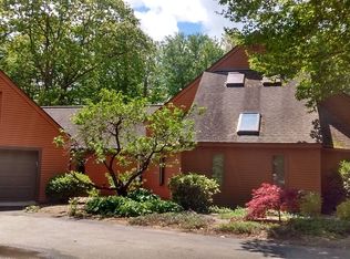 136 Crestview Dr, Jaffrey, NH 03452