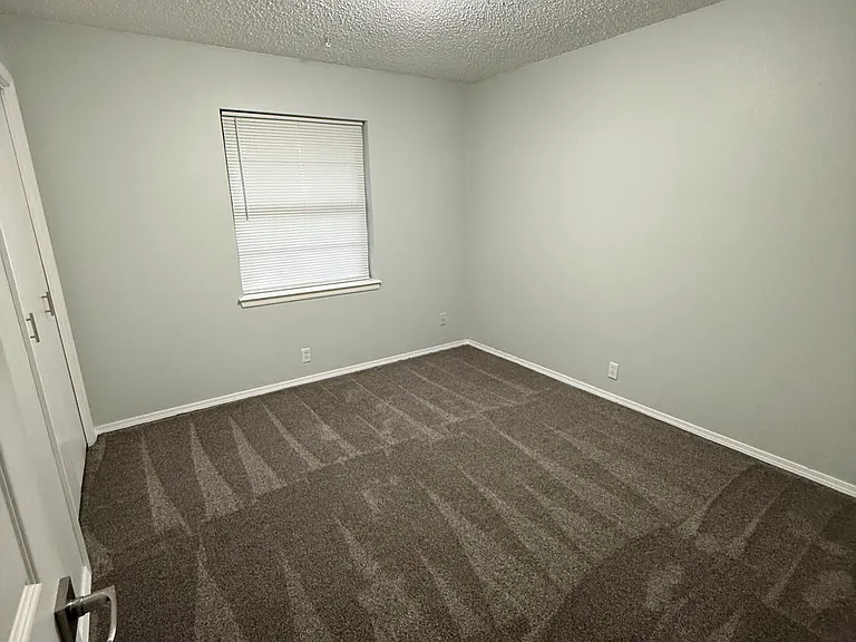 3616 NE 140th Terrace Ct — Photo 16