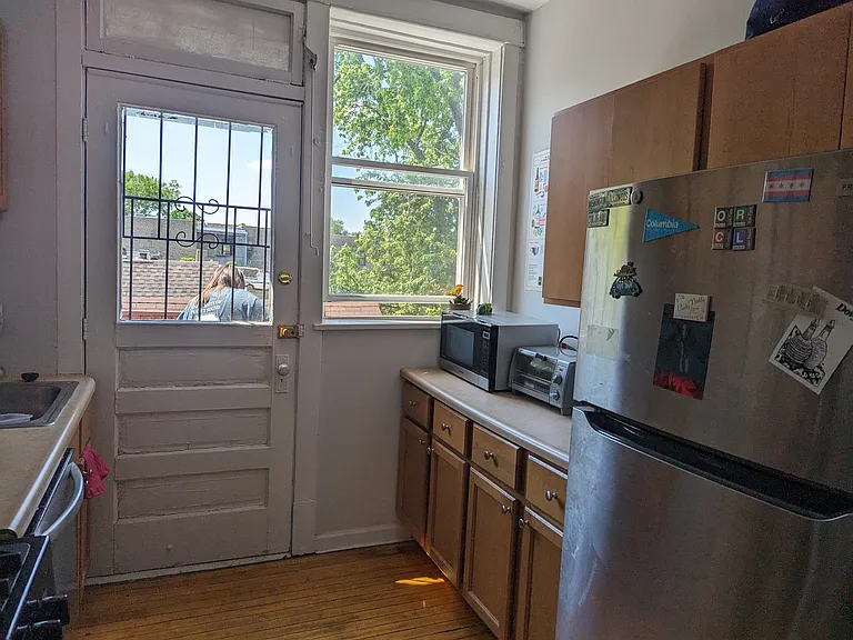 2939 W Schubert Ave #2 — Photo 3