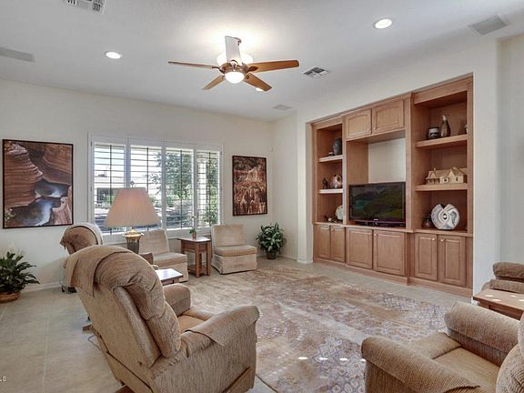 5th image of 23127 N Sol Mar Ct