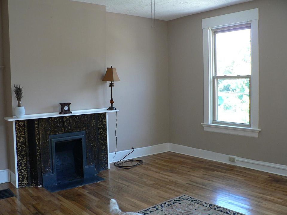 Front Bedroom