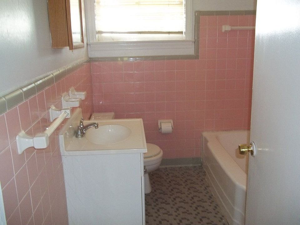 2nd image of 3403 W Britt David Rd