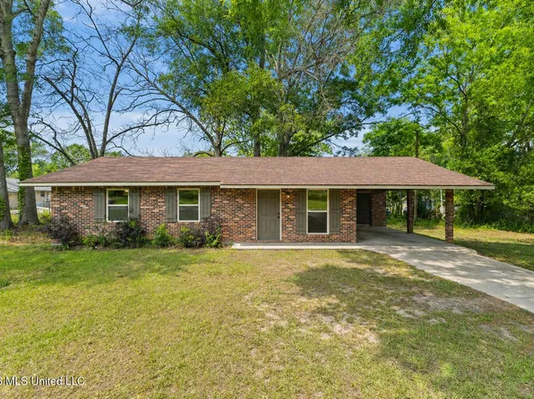 39 Gum St, Sumrall, MS 39482