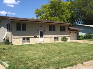 728 Walnut Dr, Wayne, NE 68787