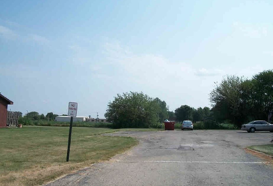 2nd image of 1113 Lillian Ln