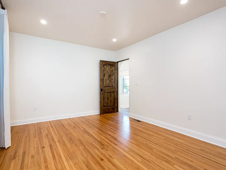 5150 Hastings Rd — Photo 32