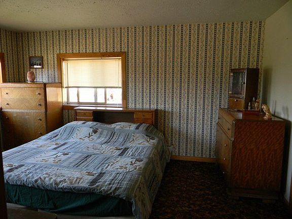 5th image of 85 Country Garden Ln