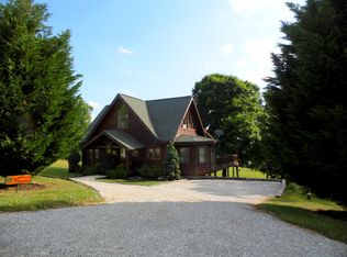 210 Deer Hill Ln, La Follette, TN 37766