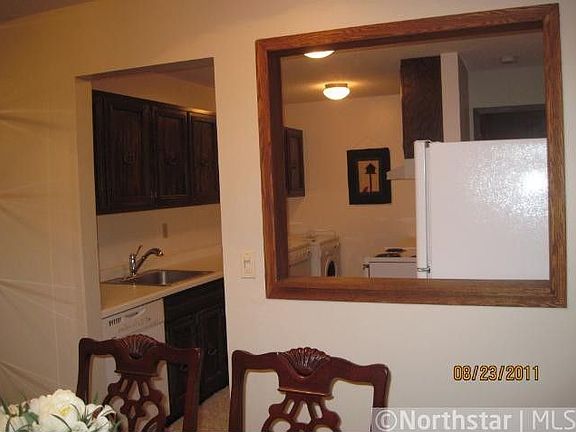 3rd image of 1211 Trailwood S