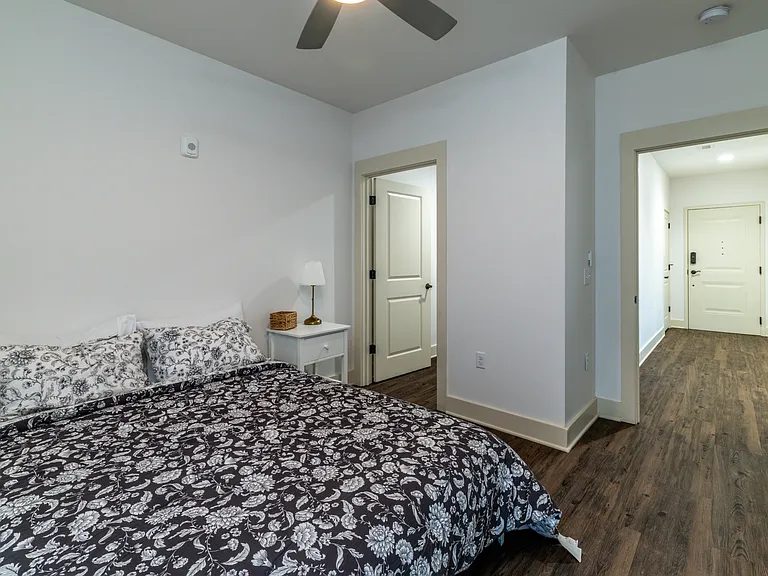 1110 Franck St — Photo 19