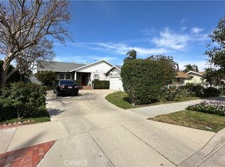 19041 Schoenborn St, Northridge, CA 91324