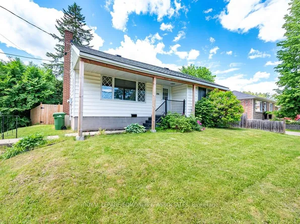 768 Mackay St, Pembroke, ON K8A 1G9