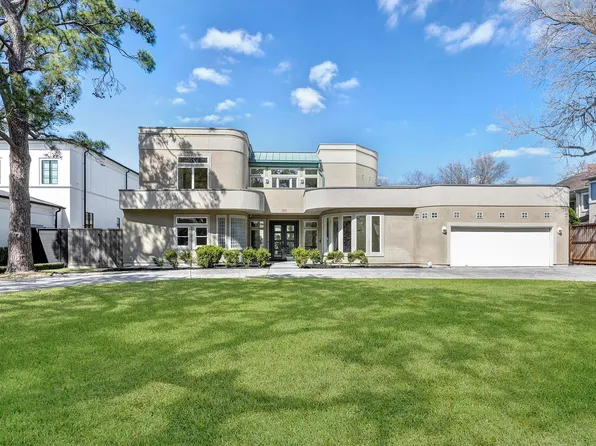 5304 Braeburn Dr, Bellaire, TX 77401