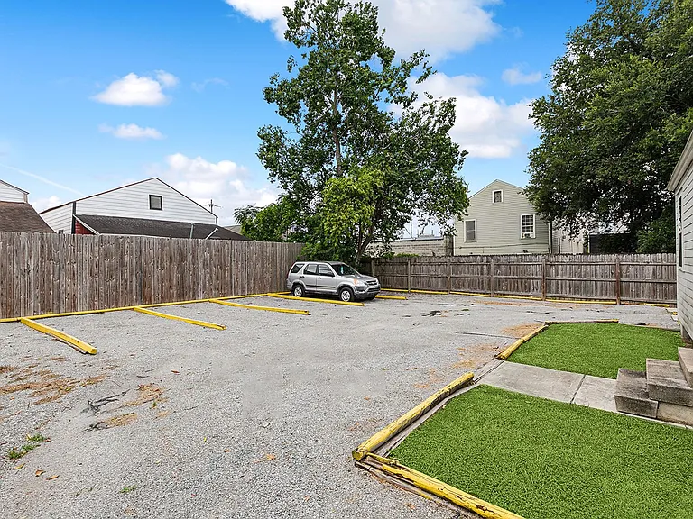 2123 S Liberty St — Photo 14