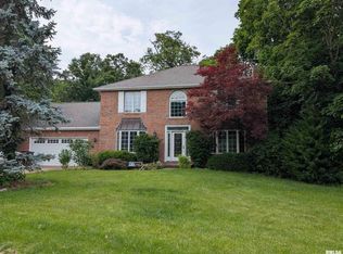 1315 W Wexford Pl, Peoria, IL 61615