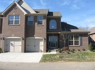 621 Blandville Rd, Lexington, KY 40509