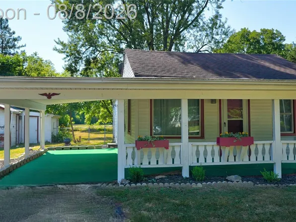 2240 Morrish St, Burton, MI 48519