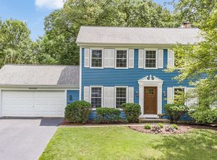 412 E 11th Ave, Naperville, IL 60563