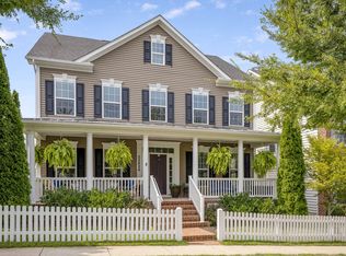 22826 Glacier Lily Dr, Clarksburg, MD 20871