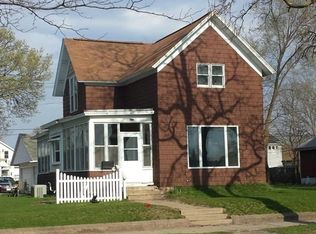 1335 Avon St, La Crosse, WI 54603