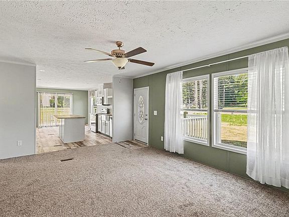 2nd image of 833 Berry Rd
