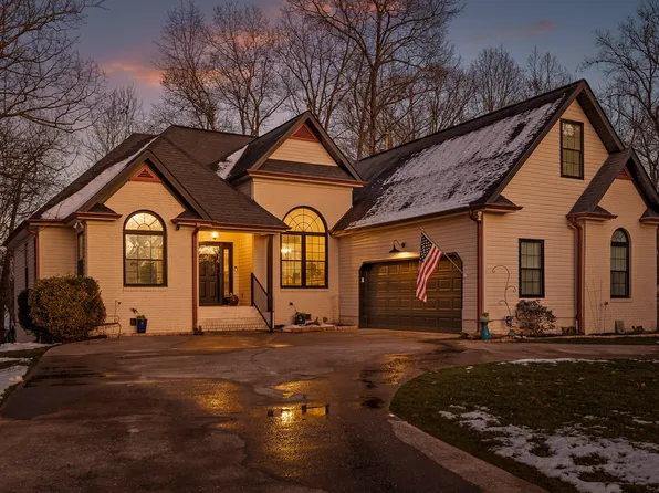 5919 Chandler Hill Rd, Ooltewah, TN 37363