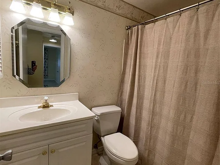 124 Dogwood Cir — Photo 22
