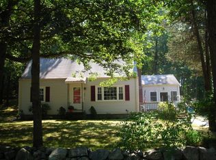 202 Linebrook Rd, Ipswich, MA 01938