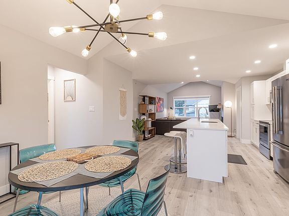 5th image of 950 Woodsworth Rd #1