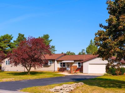 5097 E Surrey Rd, Clare, MI, 48617