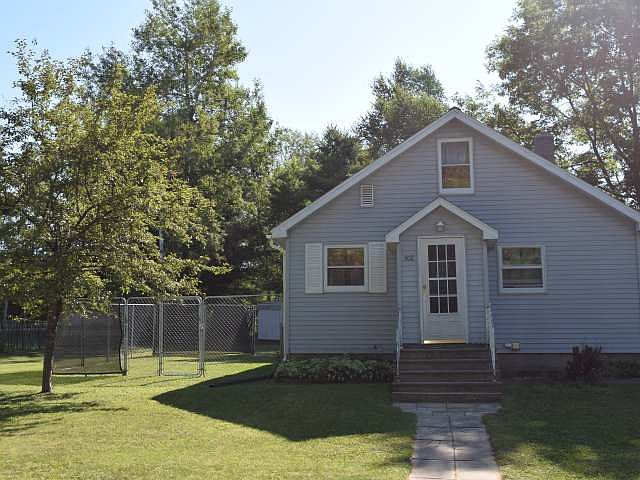 1st image of 308 Lois St