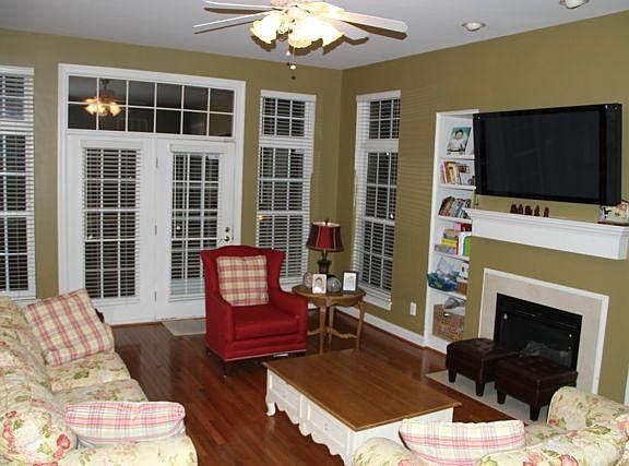 2nd image of 5843 Governors Hill Dr