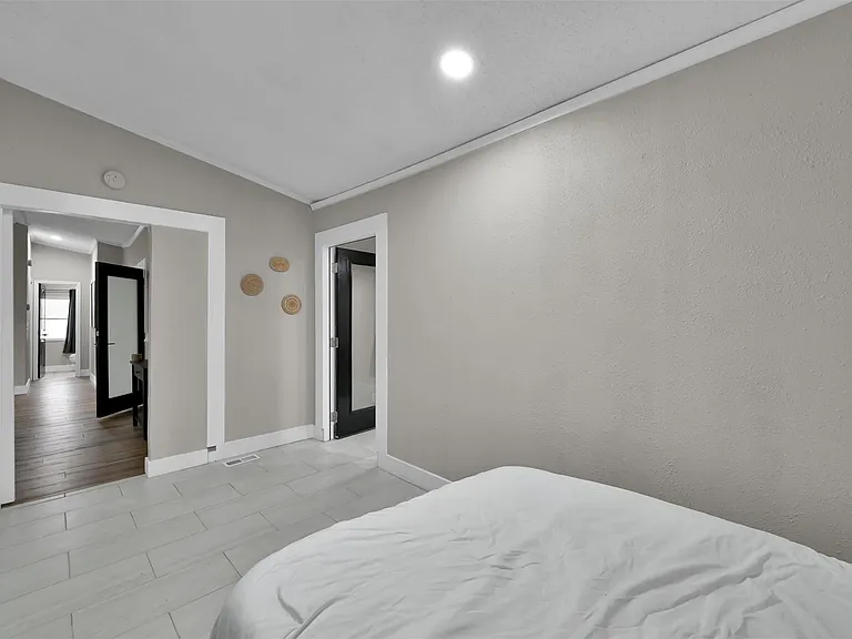 22603 Tuwa Rd — Photo 28