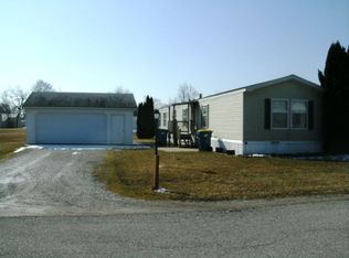 16 2nd St, Fremont, IN 46737