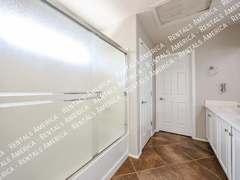 3751 W Desert Creek Ln — Photo 23