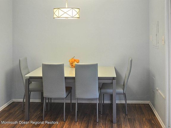 5th image of 129 Tudor Ct #1000