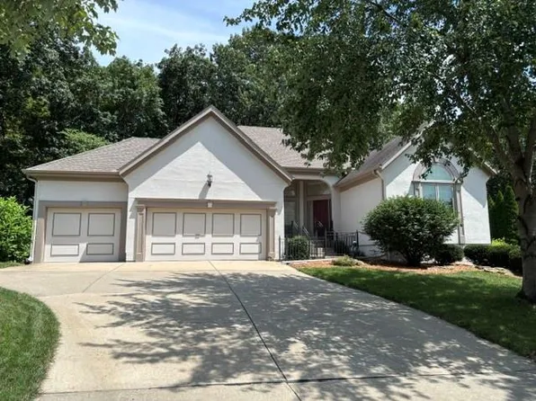 McGee St, Kansas City, MO 64145