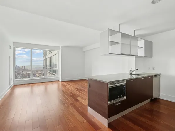350 West 42nd Street 53F image 2 of 13