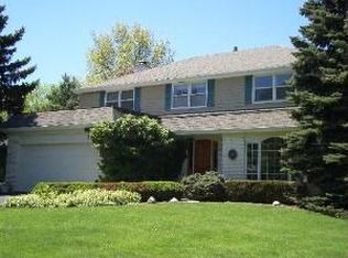 1348 W Hampton Pl, Palatine, IL